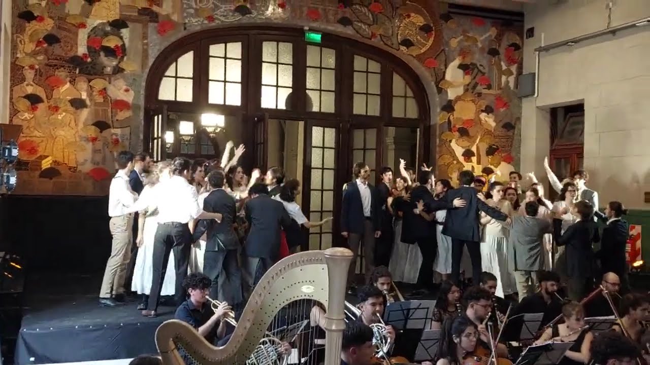 CARMEN: Escena de la pelea de las cigarreras - Gabriel Goren Roig (Zúñiga) y Coros del CNBA