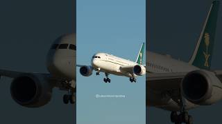 🇸🇦 Kingdom of Saudi Arabia Boeing 787-8 Landing at Lisbon Airport
