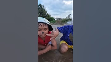 Max công suất robot tắm bùn#funny#comedy#robot#shorts