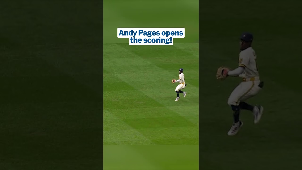 Andy Pages gets the Dodgers on the board first in Game 1!