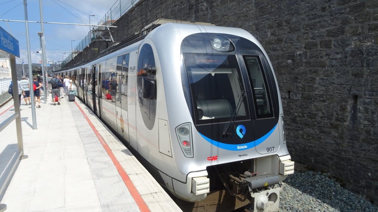 Paseo en euskotren  Etxebarri/casco viejo 