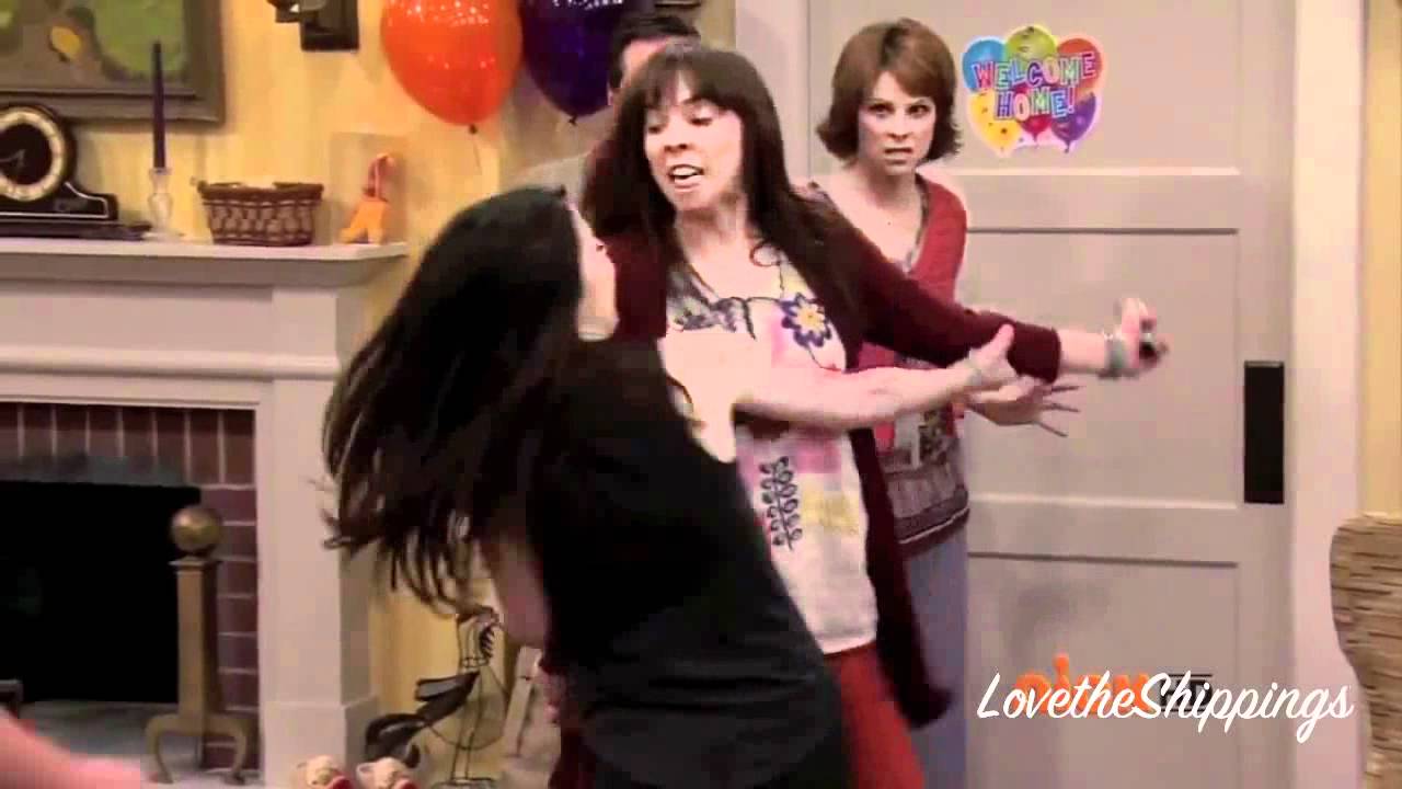 Drake&Josh, Zoey 101, iCarly, Victorious High School Drake&Josh, Zoey 101, iCarly, Victorious High School