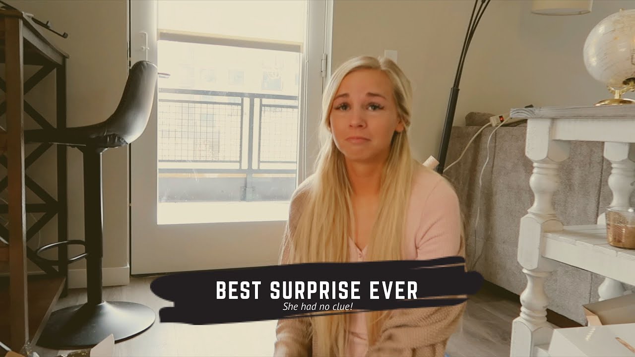 CHRISTMAS SURPRISE SHE'LL NEVER FORGET!!!!!!! - YouTube