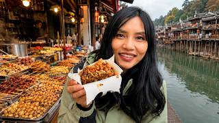 Eating Street Food in Fenghuang, China’s Ancient Water Town 🇨🇳