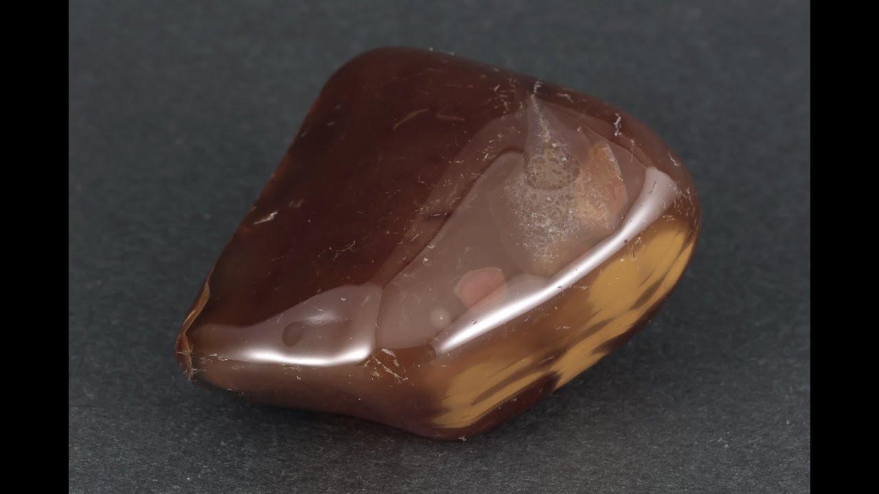 カーネリアン(紅玉髄) 原石 磨き 64g / Carnelian - YouTube
