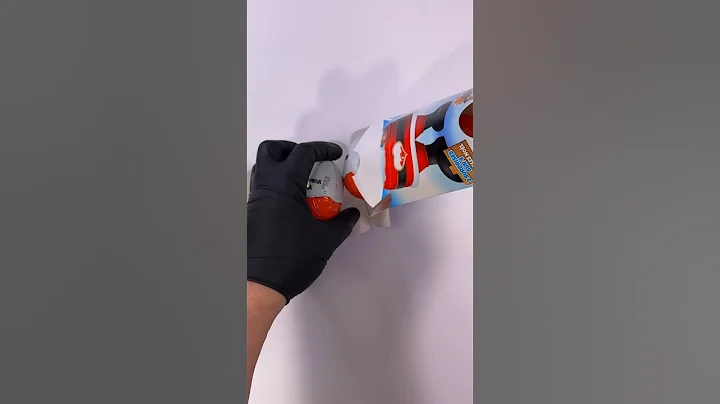 Christmas Kinder Surprise Chocolate Unboxing