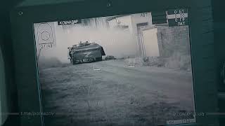 Ukrainian BTR-4 engages russian vehicles and infantry in Mariupol, 03/2022 (AI Upscaled to 4k 60fps)