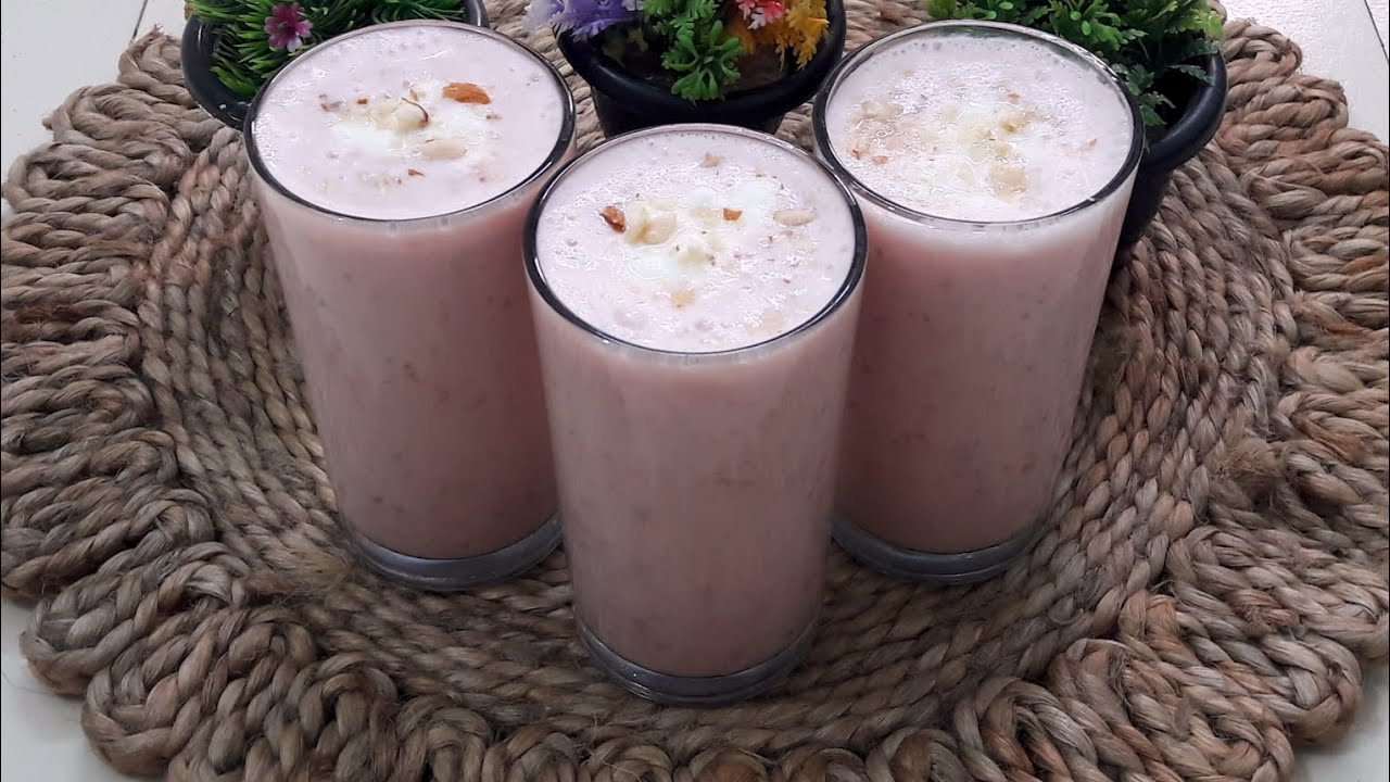Strawberry Lassi Recipe / Summer Special Yogurt Drink