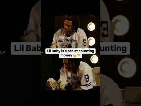Lil Baby counts money FAST 🤣