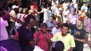 Mail La band performs Aprann Reflechi