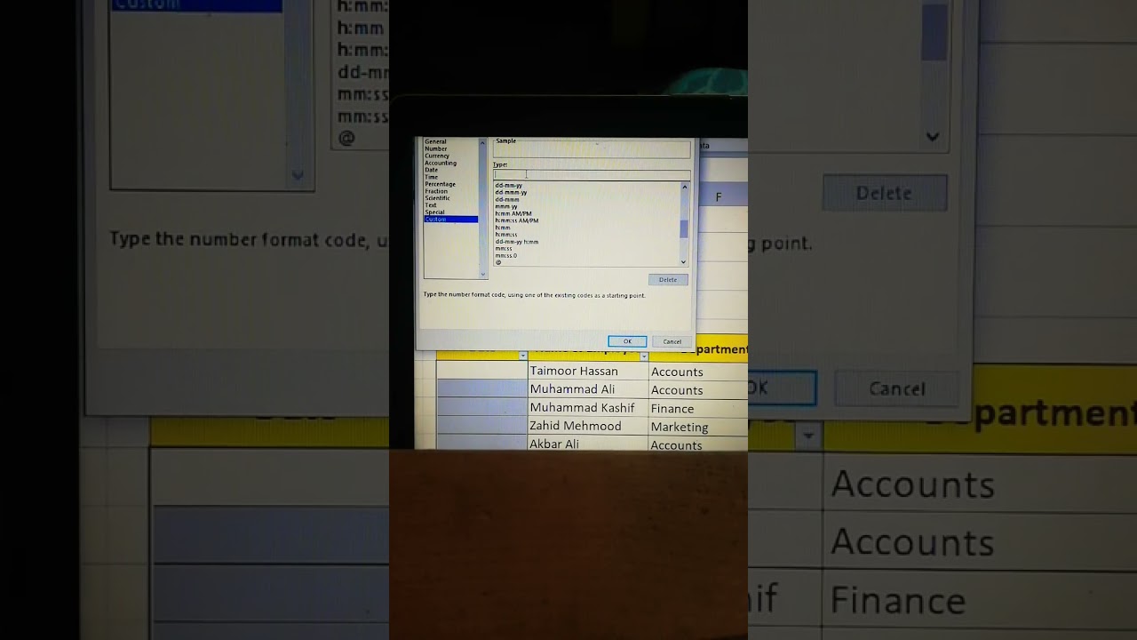 Auto format Date in Excel 
