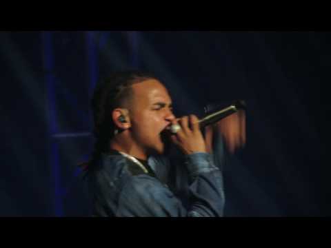 Ozuna - Te vaz, Soy Peor remix, una flor