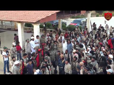 الزعيم حميدي الدهام الهادي في استقبالة لحماة الجزيرة الصناديد بعد تحرير الحسكة