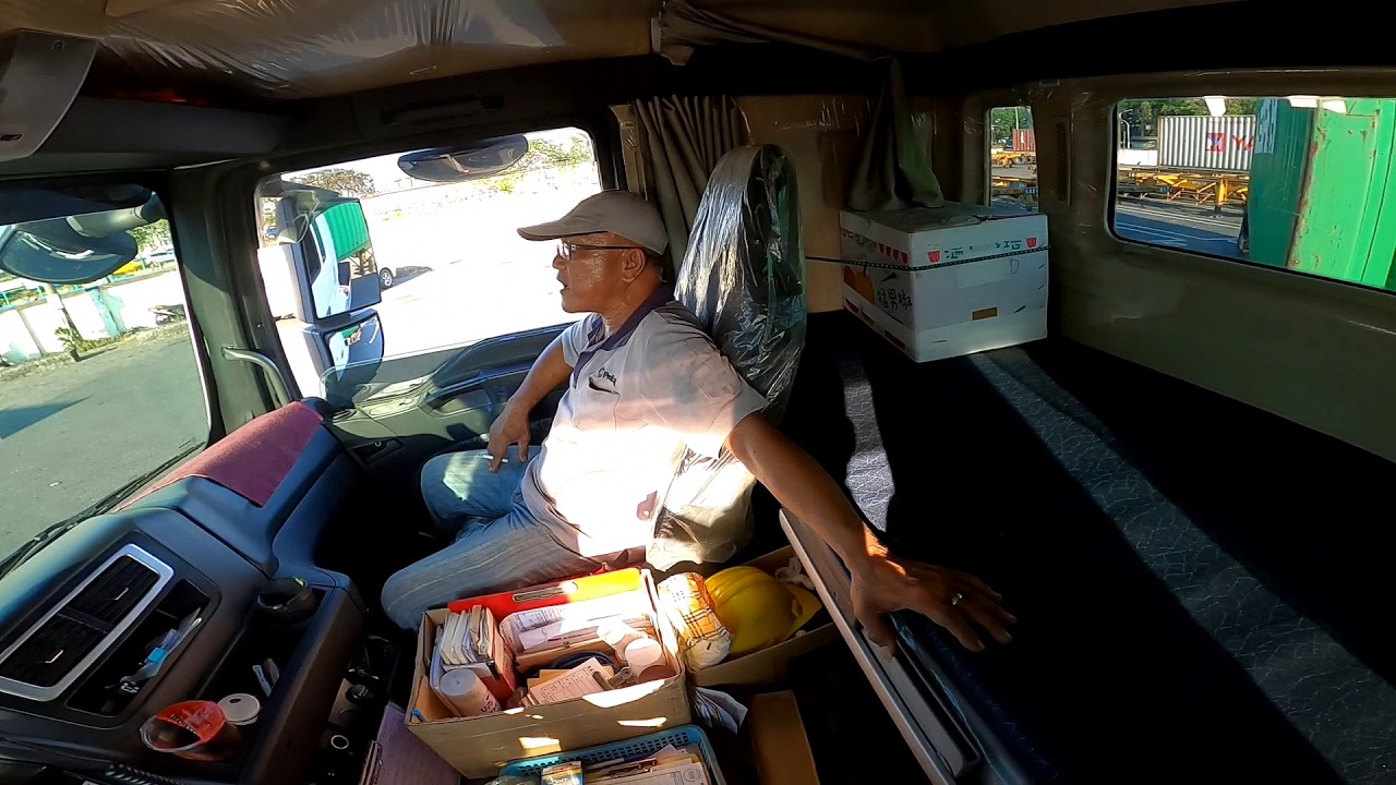 J Y 大車試駕系列之sitrak賽德卡真的比較好開嗎 爬三層樓梯好累喔 J Y助手邊倒車試駕感謝鳳梨哥的賽德卡試駕趣 Youtube