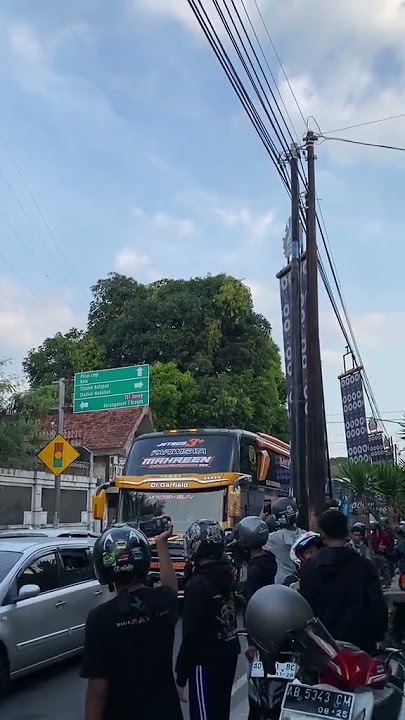 Download lagu Telolet basuri v2 pinguin remix balya trans mahreen