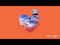 Ava Max pubblica la nuova canzone "My Head & My Heart"