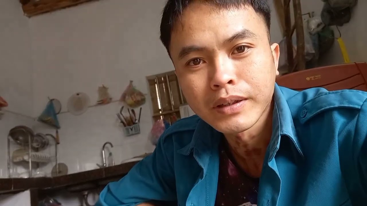 Gói bánh tét ( bánh chưng ) và món chân giò thui thơm nức / BÁCH NÙNG TV 