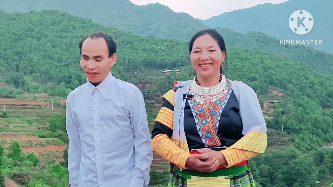 Xauv Thoj thiab Xeb Lauj hu kwv Txhiaj Nkauj Nraug zoo siab heev li 05/25