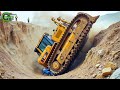 Jaw Dropping Bulldozer Operator Skills So Crazy You D Think They Re Fake 22 Jaw Dropping Bulldozer Operator Skills So Crazy You D Think They Re Fake 22