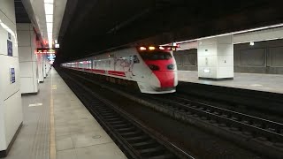 TEMU2000型普悠瑪號回送車北上通過松山車站(283A次)