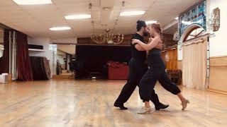 Famous Tango 102S: Turning The Salida Basica and Double Time Cross - Class Demo Wealth