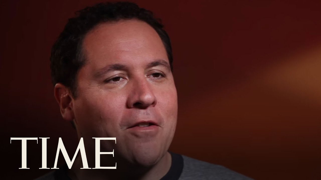 10 Questions for Jon Favreau - YouTube