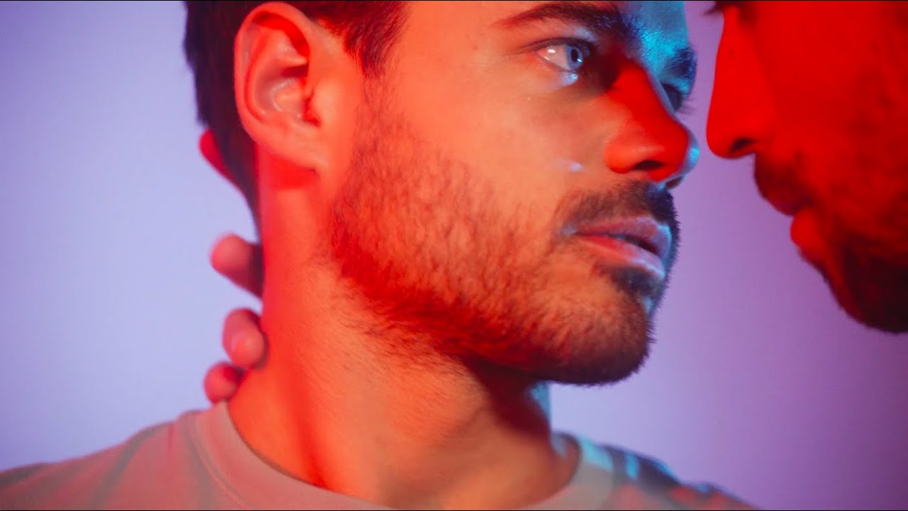 Romeo Oliveras – Liberal Romance