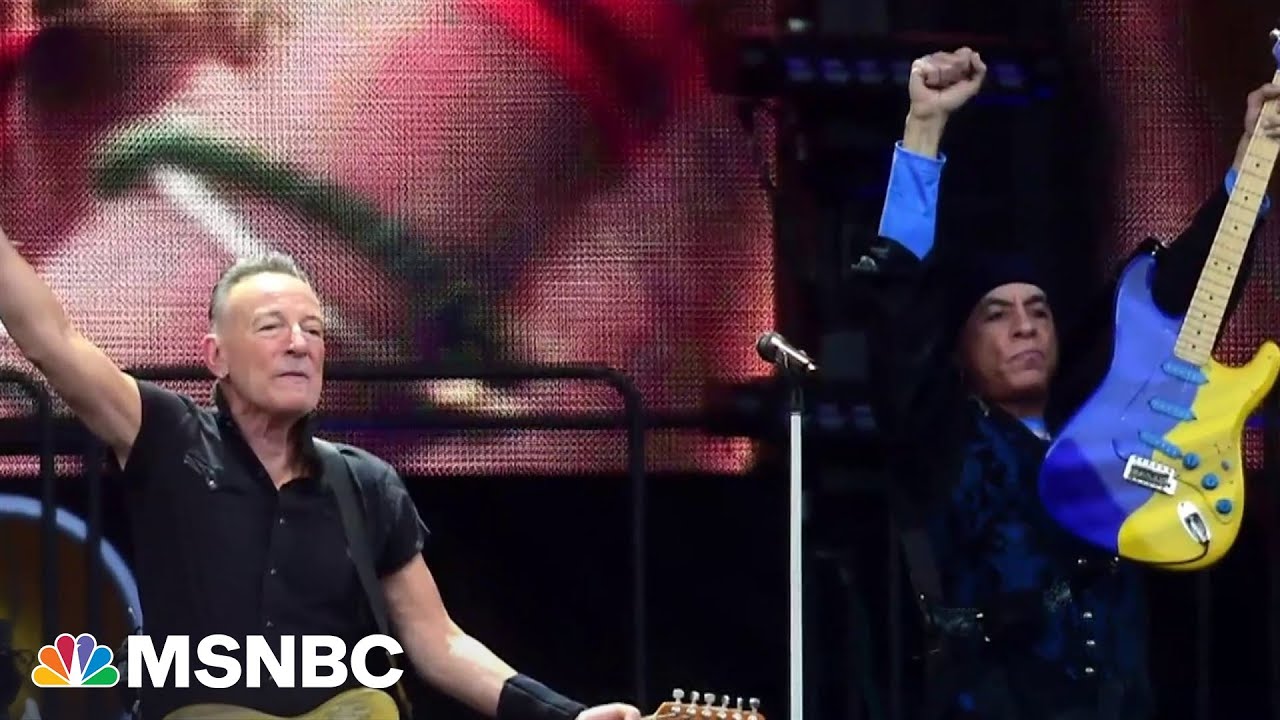 David Remnick looks at Springsteen, McCartney later in their careers