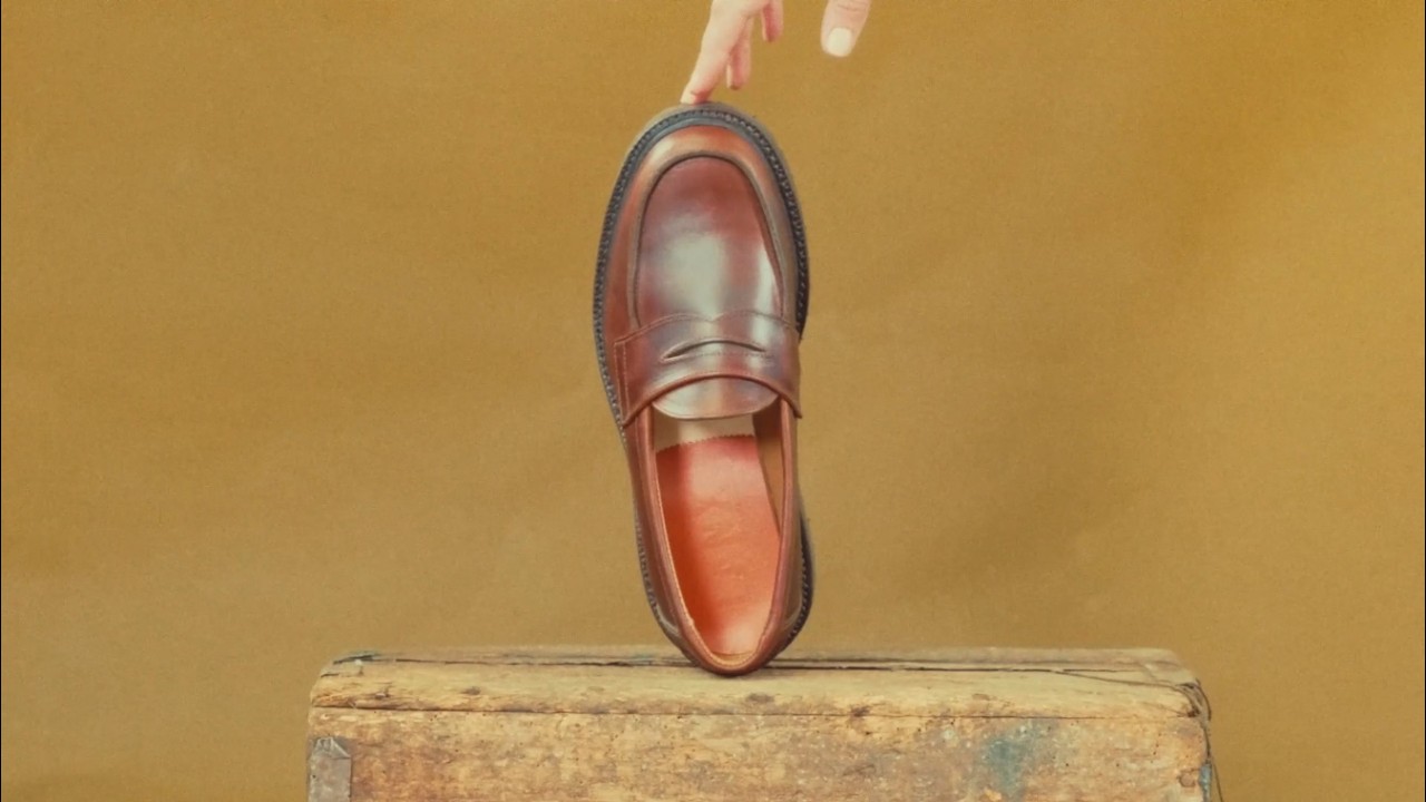 Introducing Finsley | Women's Craftsman Collection Leather Loafer