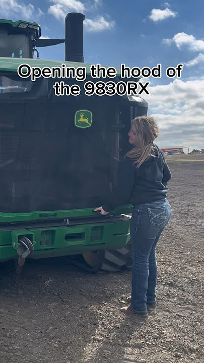 Open the Hood! John Deere 9RX830 vs 9620R #johndeere #johndeerepartner #agwithemma