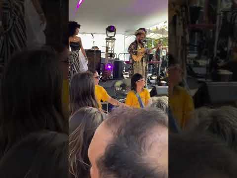Munir Hossn guitar solo in Miami