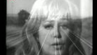 Video thumbnail of "Hildegard Knef - Das geht beim ersten Mal vorbei"