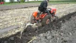 Power King and Plow.AVI