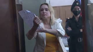 Ses Yılın Kadınları 2022 Savaş Karşıtı Rus Kadın Gazeteciler Adına Nataliya Vasilyeva