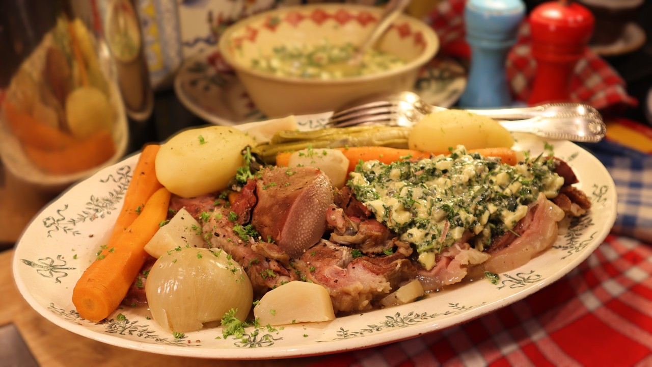 Ma TÊTE DE VEAU SAUCE GRIBICHE - Le plat français dont on raffole - Quel goût ! sur Gourmandises TV