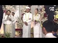 ミャンマー結婚式新郎新婦御退場