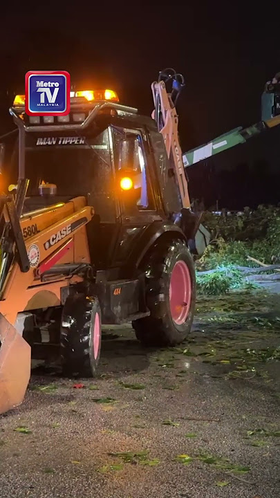 Lebih 60 rumah rosak, 13 pokok tumbang akibat ribut di Kuantan
