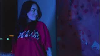 IN YOUR ROOM - Hannah Stow (Official music video)