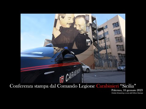 Conferenza stampa dal Comando Legione Carabinieri "Sicilia"