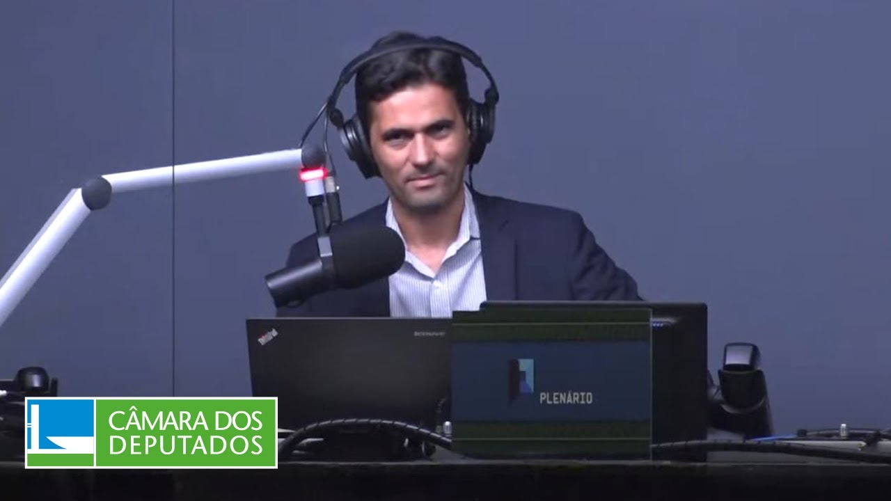 A Voz do Brasil - 17/10/23: Relatório da CPMI do 8 de Janeiro pede  indiciamento de Bolsonaro 