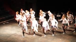 Until Last Minute crew show - Ladies