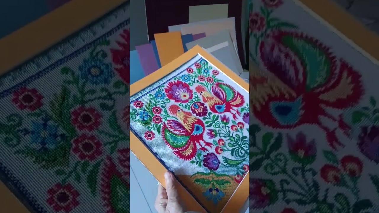 Мама ,смотри,что тут?