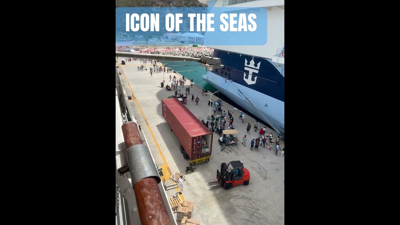 ICON OF THE SEAS IN ST. MAARTEN 🚢🔥 NO WAITING! 😱 SEE THIS AMAZING DOCKING!