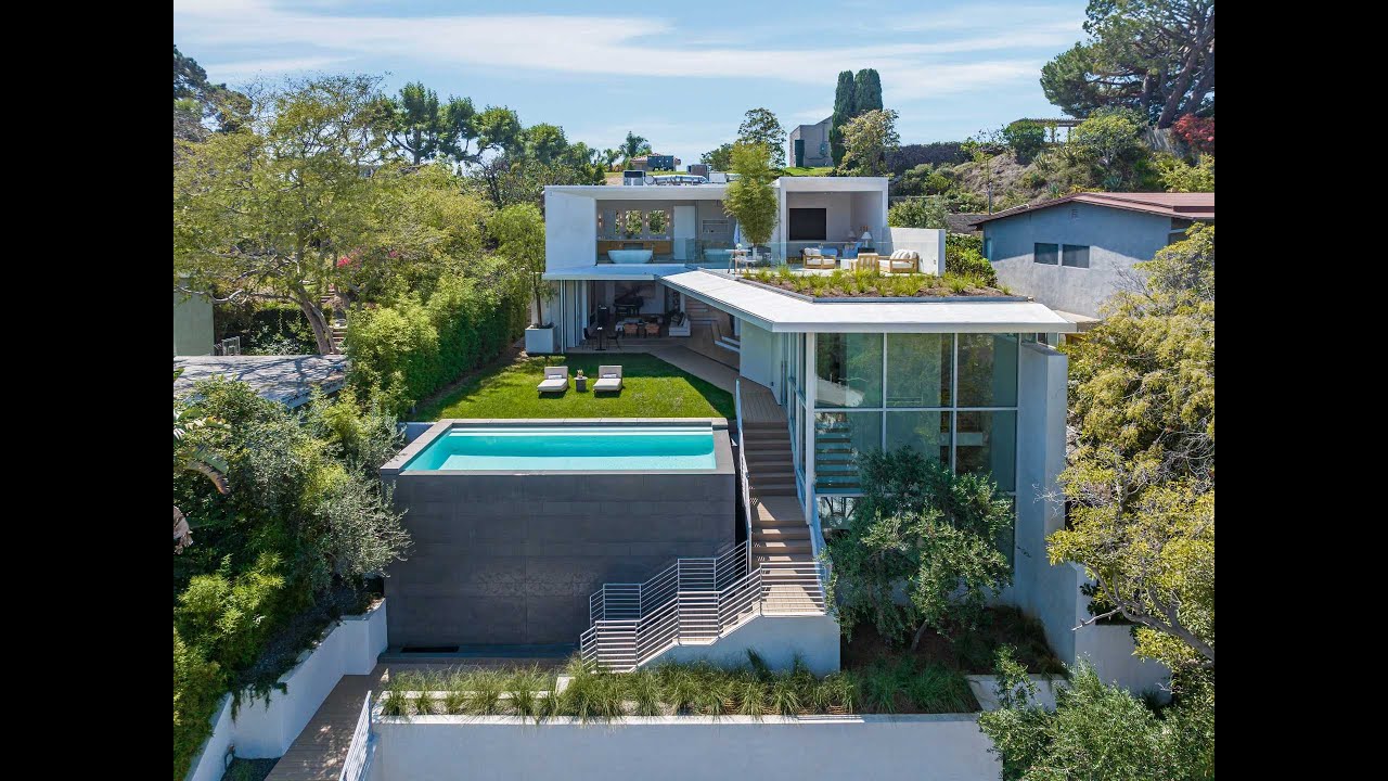 5840 West Centinela Avenue