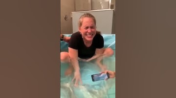 Thumbnail of Mother trying to childbirth in Water #babybirth#youtubeshorts#shorts
