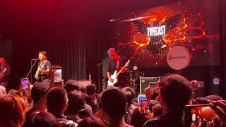 Typecast - Hands Down (Dashboard Confessional Cover) (live at SM North Edsa Emo Fest)
