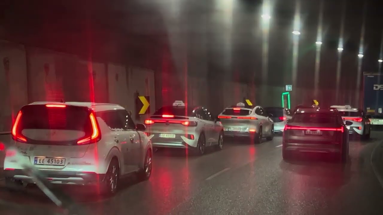 OSLO DRIVING 🚘 🇳🇴 25. februar 2026 08:49 #NordiskDash 