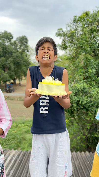 Cake is more delicious for chiku 😋😍 #shorts #ytshorts #viralvideos #cake