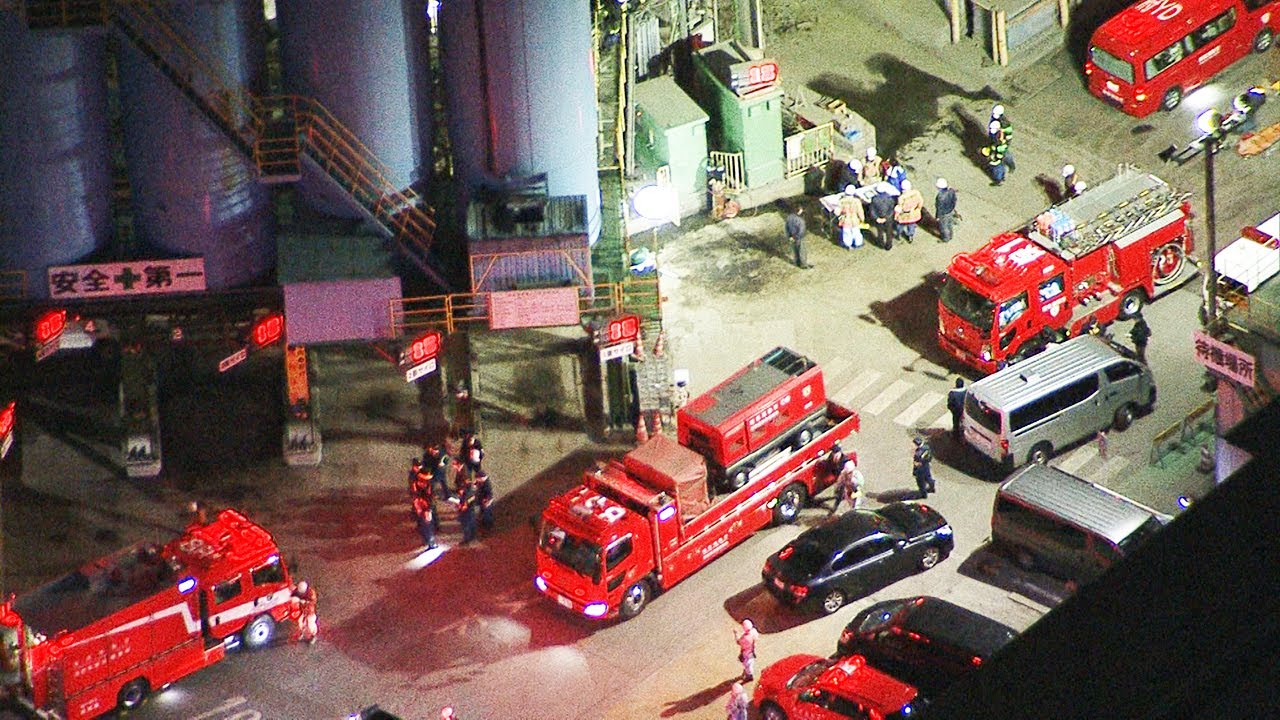 アスファルト工場のミキサーで男性2人死亡 メンテナンス中に稼働か