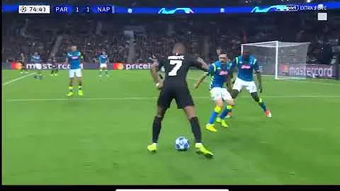 Koulibaly finding new ways to defend against Mbappe ( Napoli vs PSG Ucl)Mario Rui pushed by koulibal - DayDayNews